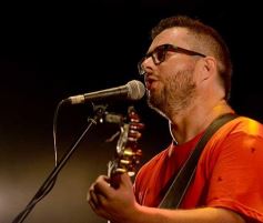 Foto de la galería: Baile, canto y emoción en la segunda noche del Festival del Litoral