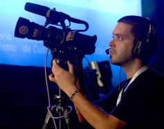 Foto de la galería: Baile, canto y emoción en la segunda noche del Festival del Litoral