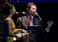 Foto de la galería: Baile, canto y emoción en la segunda noche del Festival del Litoral