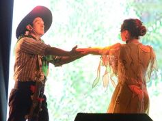Foto de la galería: Baile, canto y emoción en la segunda noche del Festival del Litoral