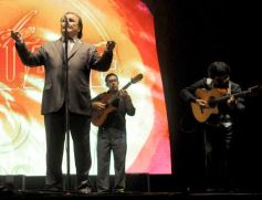 Foto de la galería: Baile, canto y emoción en la segunda noche del Festival del Litoral