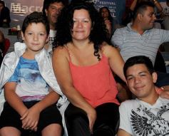 Foto de la galería: Baile, canto y emoción en la segunda noche del Festival del Litoral