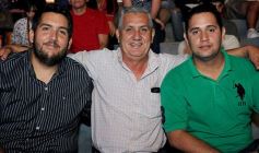 Foto de la galería: Baile, canto y emoción en la segunda noche del Festival del Litoral