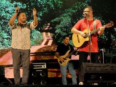 Foto de la galería: Baile, canto y emoción en la segunda noche del Festival del Litoral