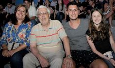 Foto de la galería: Baile, canto y emoción en la segunda noche del Festival del Litoral