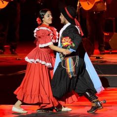 Foto de la galería: Postales: Mario Bofill y Ramón Ayala brillaron en la tercera jornada del Festival del Litoral