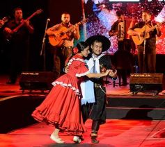 Foto de la galería: Postales: Mario Bofill y Ramón Ayala brillaron en la tercera jornada del Festival del Litoral