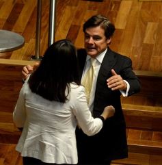 Foto de la galería: Reeligieron a Carlos Rovira para presidir el Poder Legislativo