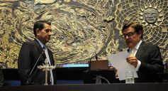 Foto de la galería: Reeligieron a Carlos Rovira para presidir el Poder Legislativo