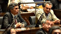 Foto de la galería: Reeligieron a Carlos Rovira para presidir el Poder Legislativo
