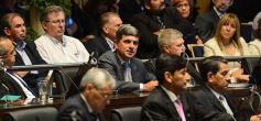 Foto de la galería: Reeligieron a Carlos Rovira para presidir el Poder Legislativo