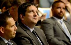 Foto de la galería: Reeligieron a Carlos Rovira para presidir el Poder Legislativo