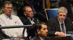 Foto de la galería: Reeligieron a Carlos Rovira para presidir el Poder Legislativo