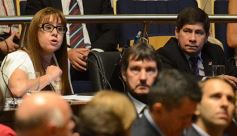 Foto de la galería: Reeligieron a Carlos Rovira para presidir el Poder Legislativo
