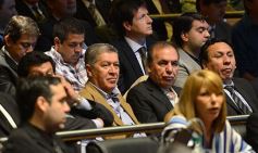 Foto de la galería: Reeligieron a Carlos Rovira para presidir el Poder Legislativo