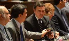 Foto de la galería: Reeligieron a Carlos Rovira para presidir el Poder Legislativo