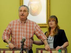 Foto de la galería: Entregaron subsidios a 38 clubes misioneros