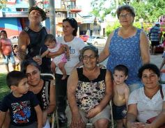 Foto de la galería: Barrio Feliz llevó toda su alegría a la plaza Sarmiento de Villa Cabello
