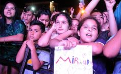 Foto de la galería: Inolvidable show de fuegos artificiales y recital de Miranda en la costanera