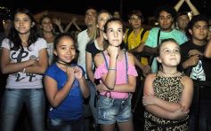 Foto de la galería: Inolvidable show de fuegos artificiales y recital de Miranda en la costanera