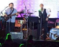 Foto de la galería: Inolvidable show de fuegos artificiales y recital de Miranda en la costanera