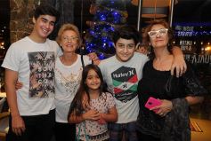 Foto de la galería: Noche de viernes en Vualá: vista privilegiada de los fuegos artificiales