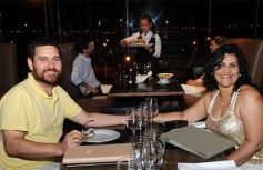 Foto de la galería: Noche de viernes en Vualá: vista privilegiada de los fuegos artificiales