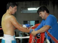 Foto de la galería: “La Joya” Andino se lució en la velada boxística del Atlético