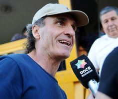 Foto de la galería: Con Cabezón Ruggeri en la tribuna, Crucero cortó la racha: derrotó a Flandria de local