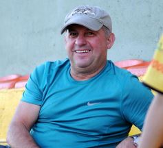 Foto de la galería: Con Cabezón Ruggeri en la tribuna, Crucero cortó la racha: derrotó a Flandria de local