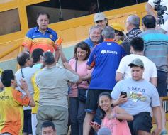 Foto de la galería: Con Cabezón Ruggeri en la tribuna, Crucero cortó la racha: derrotó a Flandria de local