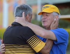 Foto de la galería: Con Cabezón Ruggeri en la tribuna, Crucero cortó la racha: derrotó a Flandria de local