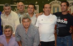 Foto de la galería: Reconocimiento a las glorias del fútbol y a periodistas históricos de Posadas