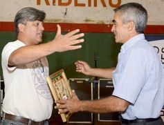 Foto de la galería: Reconocimiento a las glorias del fútbol y a periodistas históricos de Posadas