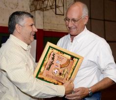 Foto de la galería: Reconocimiento a las glorias del fútbol y a periodistas históricos de Posadas