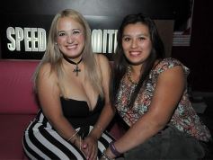 Foto de la galería: Empleados de supermercados cerraron el año con una divertida fiesta