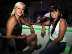 Foto de la galería: Empleados de supermercados cerraron el año con una divertida fiesta