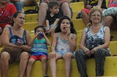 Foto de la galería: El clásico del fútbol posadeño en su versión infantil: los futuros cracks en acción