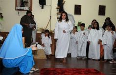 Foto de la galería: Emocionante Pesebre Viviente en la parroquia Cristo Rey