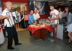 Foto de la galería: El Territorio cerró 2016 con la elección del Misionero del Año y una divertida fiesta