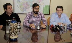 Sixto Fotografías. Sociedad. Conferencia de prensa - Acordaron extender el plan Ahora Misiones