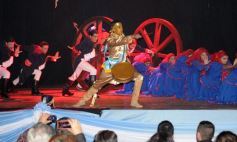 Sixto Fotografías. Sociedad. Instituto Montoya - Posadas celebró la Patria en una noche inolvidable