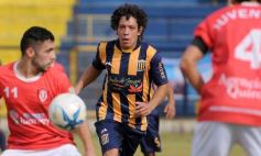 Sixto Fotografías. Deportes. Argentino C - Se terminó el sueño de Mitre en el Federal C