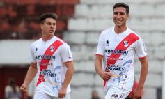 Sixto Fotografías. Deportes. Liga Posadeña A - Guaraní, contundente, aplastó a Itatí