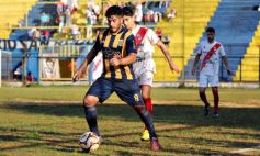 Sixto Fotografías. Deportes. Liga Posadeña A - Mitre se quedó con el primer capítulo de la final