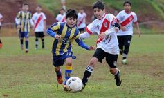 Sixto Fotografías. Deportes. Liga Posadeña-Inferiores - Torneo Infantil de fútbol en el predio de Crucero del Norte