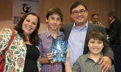 Sixto Fotografías. Sociedad. Presentación de Libro - Marcelo Galeano presentó su libro "La Puerta Azul"