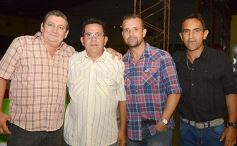 Foto de la galería: Brindis con amigos para recibir al Año Nuevo