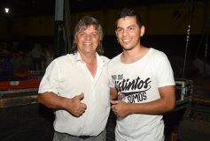 Foto de la galería: Brindis con amigos para recibir al Año Nuevo