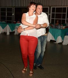 Foto de la galería: Brindis con amigos para recibir al Año Nuevo